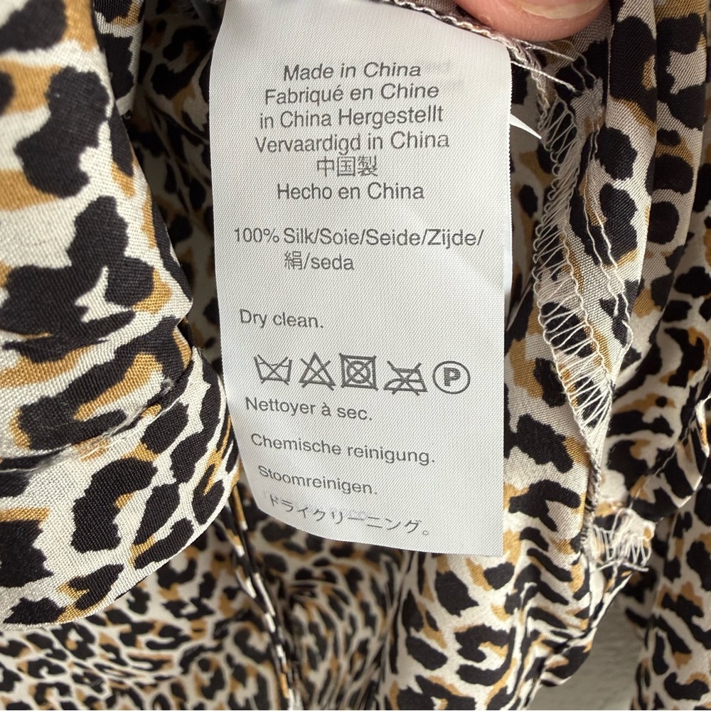 J Crew 100% Silk Button-Up Shirt Women’s 6  Leopard Animal Print Blouse Workwear - Picture 5 of 7